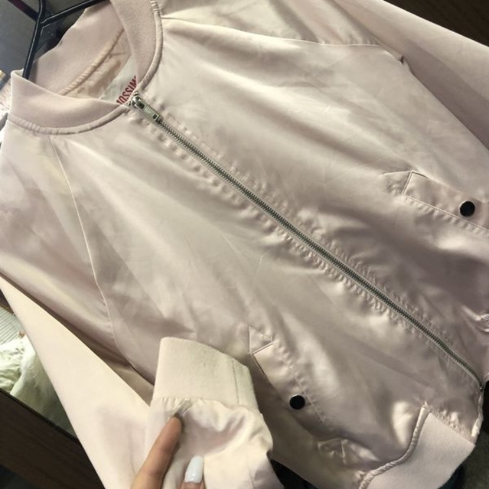 Silk Bombshell Jacket - Picture 4 of 4